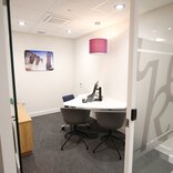 signage vinyl at office space